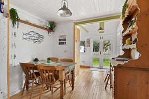 Photo 8- click for photo gallery